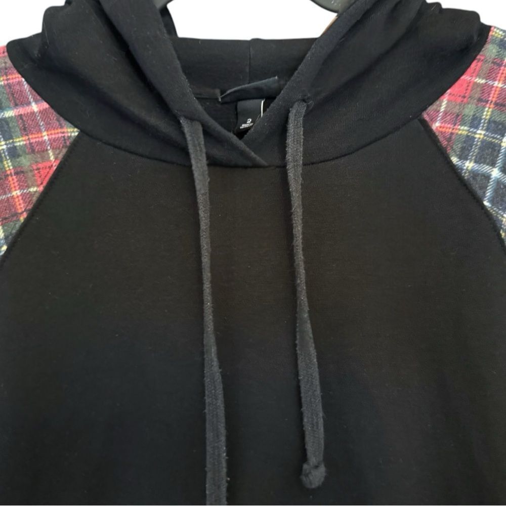 Torrid Black Plaid Red Classic Fit Cozy Fleece Raglan Hoodie Size 3 3XL - Picture 9 of 13